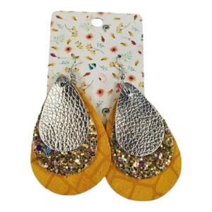 3 Layer Yellow Sparkle Faux Leather Dangle Chic Lightweight Earrings 3yl17